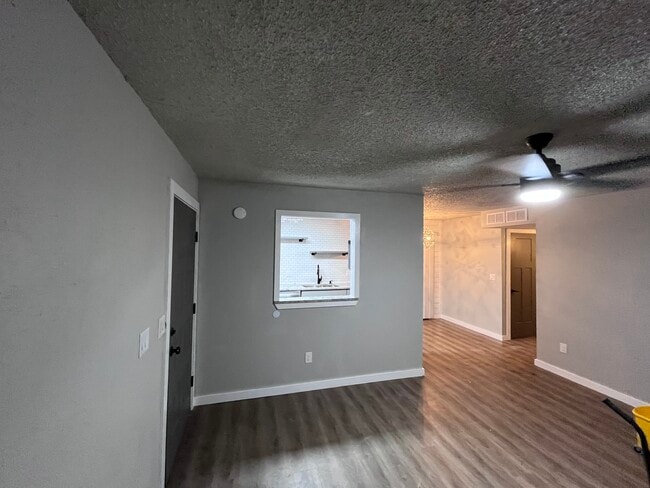 Building Photo - Cedar Terrace