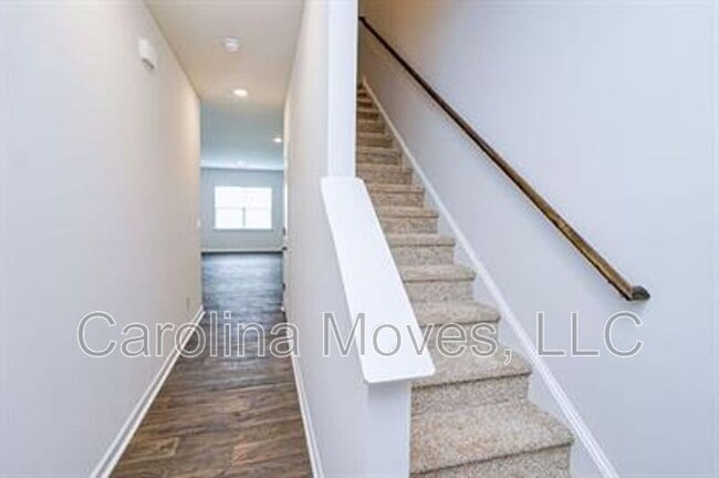 Building Photo - 430 Sea Grit Ct