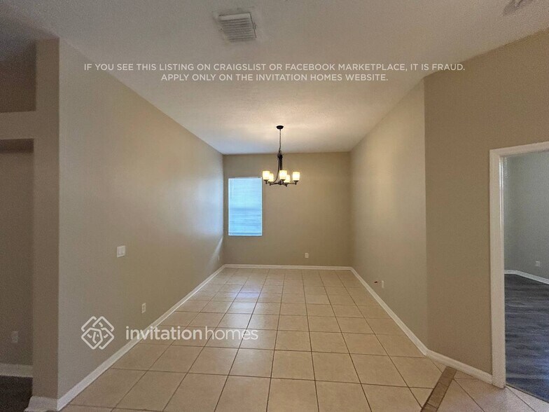 Building Photo - 1922 Raven Manor Dr