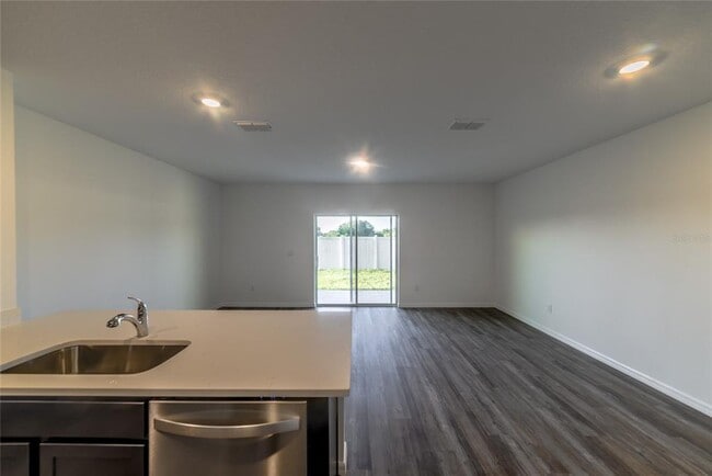 Building Photo - 17208 English Chestnut Wy