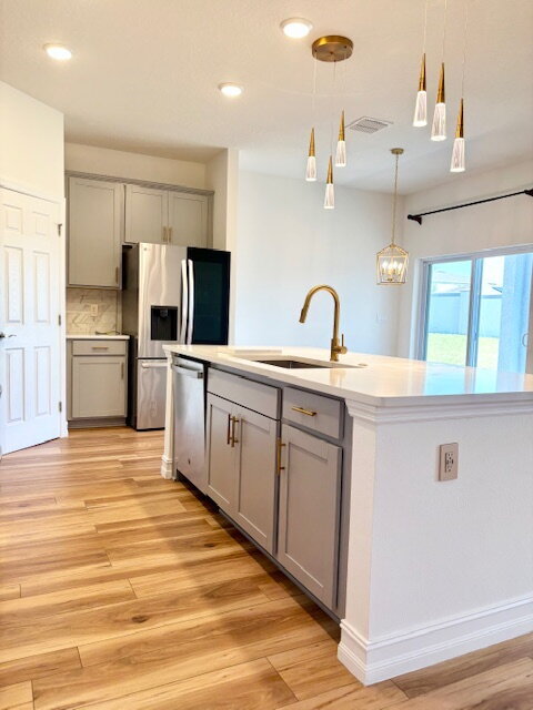 Building Photo - Now Leasing in Mascotte 4Bdrm 2Bath Open Concept – Don’t Miss This Home!