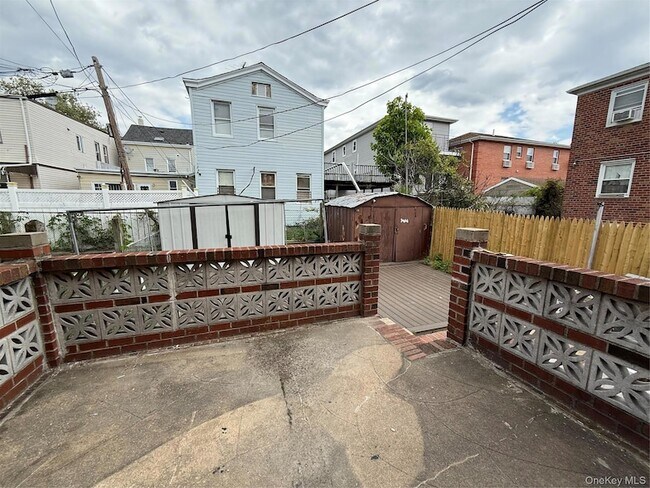 Building Photo - 23-43 120th Street Unit Duplex 1 + BASEMENT