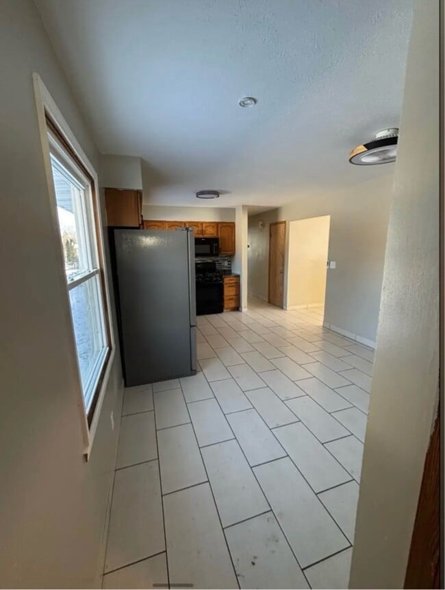 Building Photo - 404 Mallard Rd