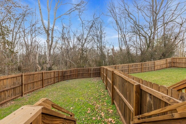 Building Photo - Beautiful North Nashville Home