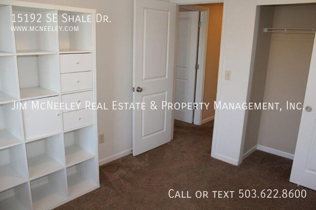 Building Photo - 15192 SE Shale Dr