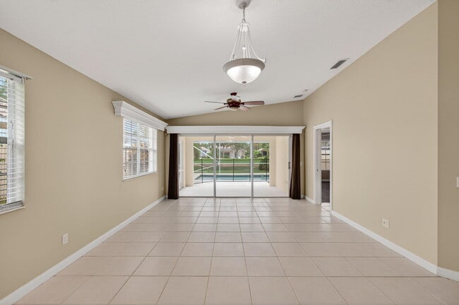 Building Photo - 8148 Montserrat Pl