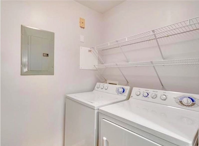 Building Photo - 14935 Santa Lucia Dr