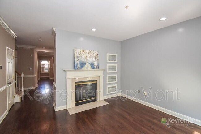 Building Photo - 109 Meadow View Ln