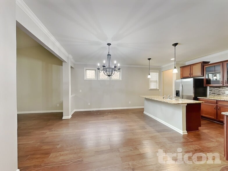 Building Photo - 2104 Bedford Bend