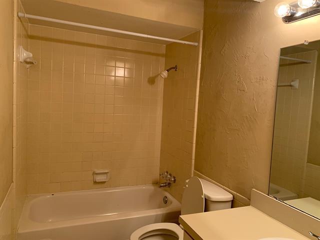 Building Photo - 5509 Knights Ct