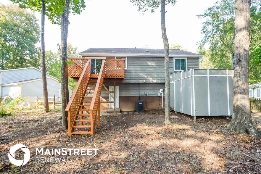 Building Photo - 6205 Judas Tree Ln