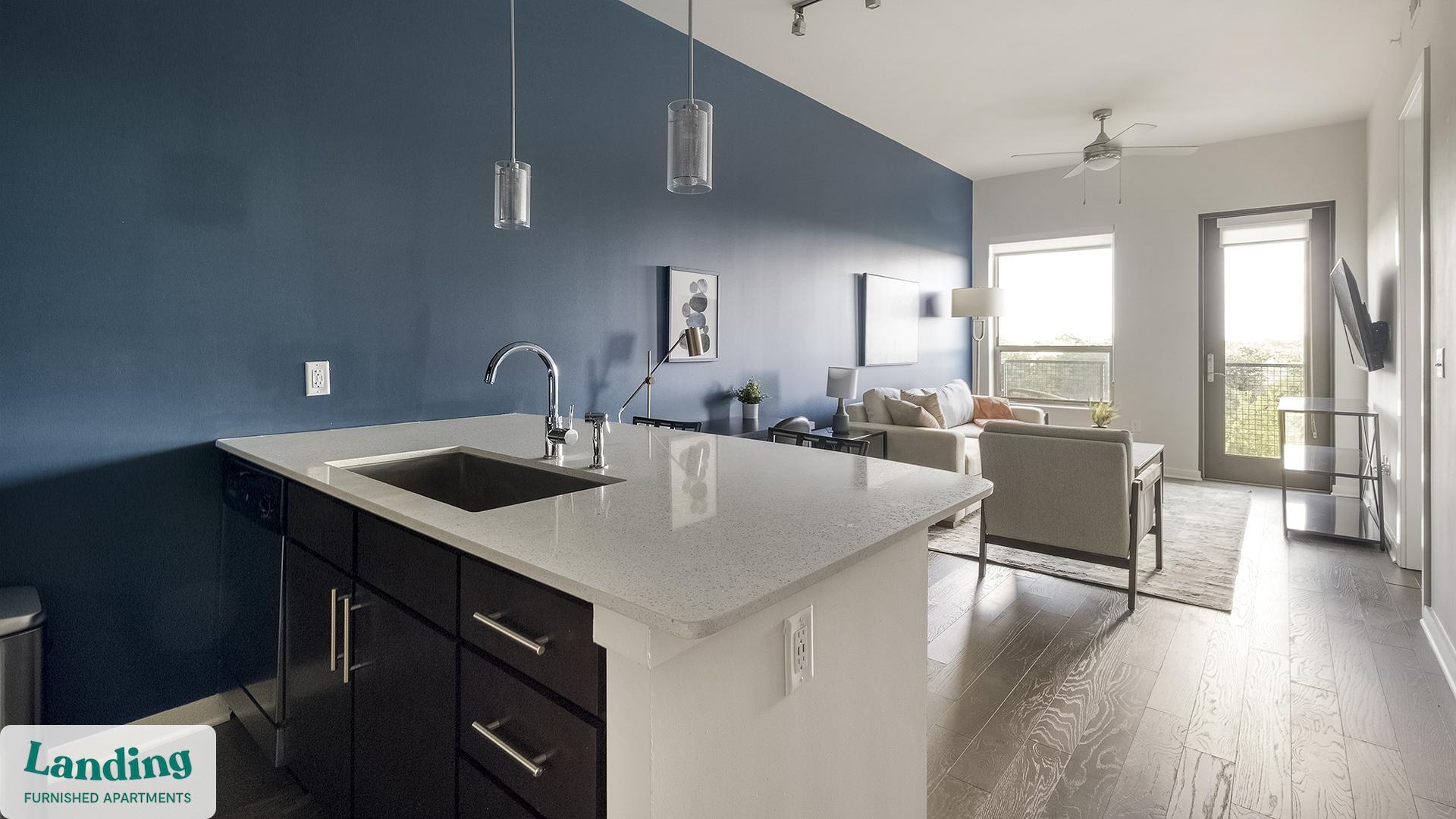 Building Photo - 825 Usener St