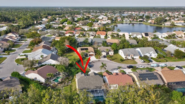 Building Photo - 6726 Sloane Pl