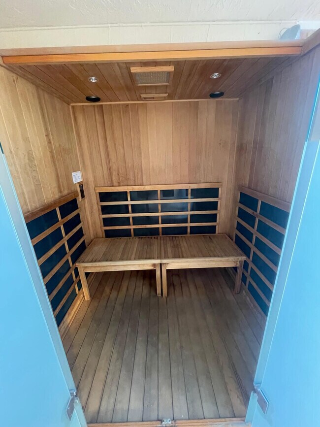 Building Photo - 7936 Laina Ln