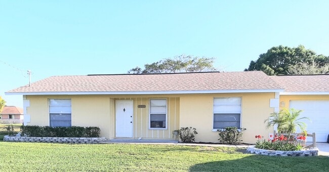 Building Photo - 1426 SE 12th Terrace