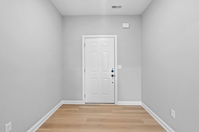 Building Photo - 117 Lambert Fld