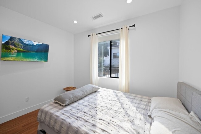 Building Photo - Stunning Mountain Views in Chino Hills for 2-bedroom