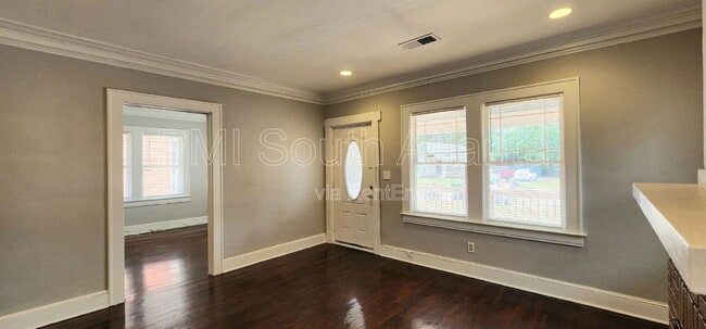 Building Photo - 3411 N Fulton Ave