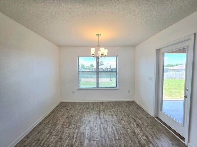 Building Photo - Beautiful 3-Bedroom Home - Whisper Creek