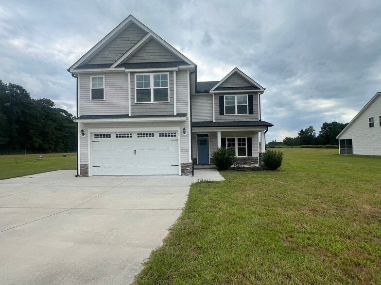 Building Photo - 620 Ballance Rd