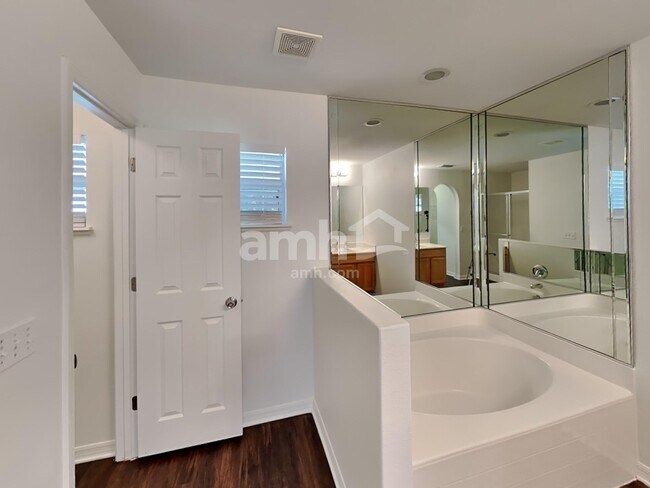 Building Photo - 4177 Broad Creek Ln