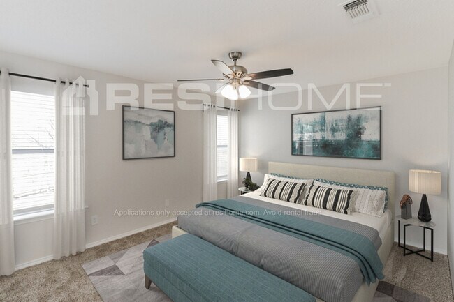 Building Photo - 10427 Blackjack Oaks Dr