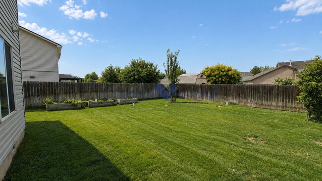 Building Photo - Bright & Open 3-Bedroom Home with 3-Car Garage & Fully Fenced Backyard