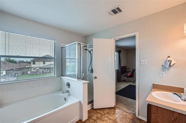 Building Photo - 18021 Prairie Verbena Ln