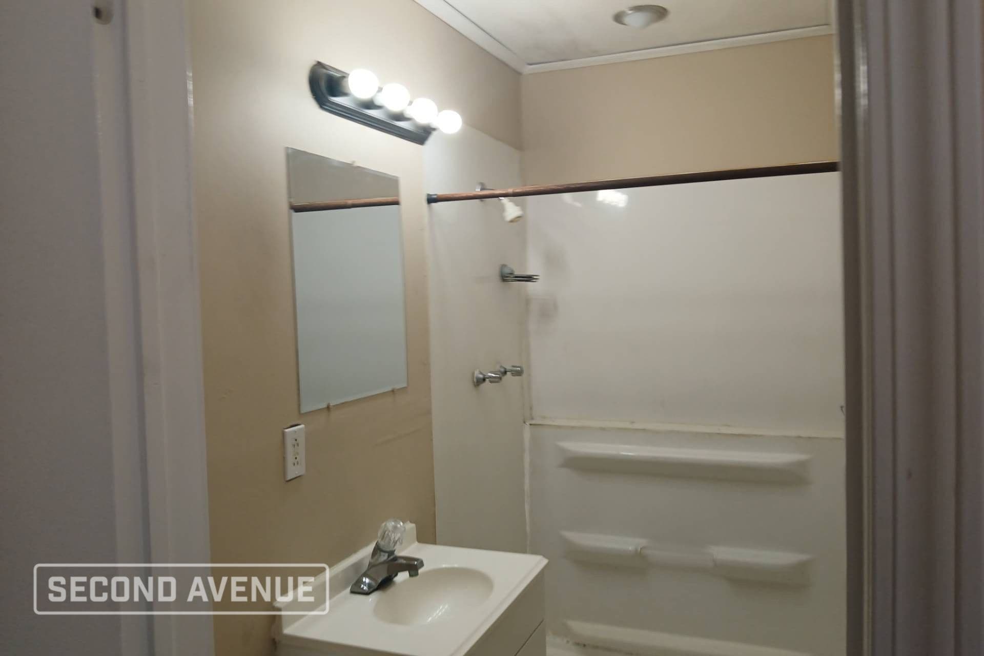Building Photo - 9128 Wil Verne Dr