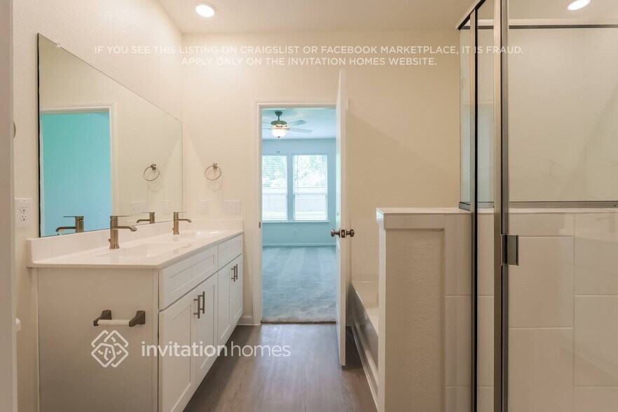 Building Photo - 13435 Maltessa Dr