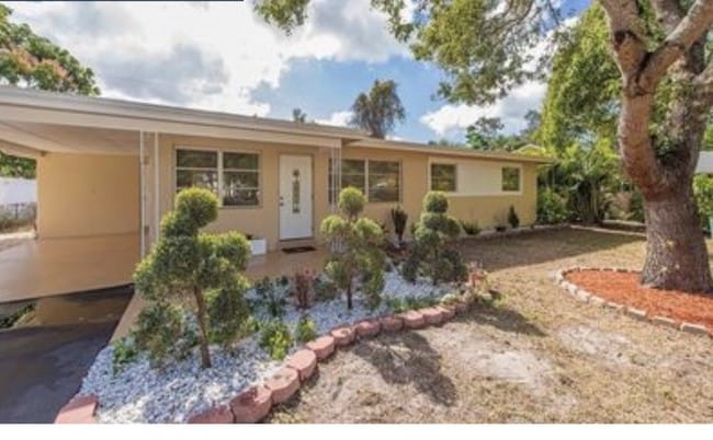 Primary Photo - 1184 Milano Dr