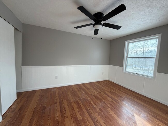 Building Photo - 598 Bram Hall Dr