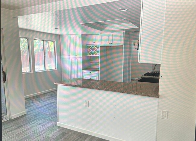 Building Photo - 15151 Coral Ct