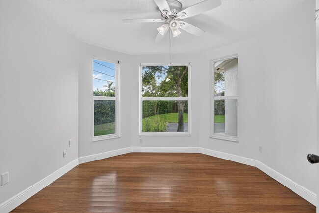 Building Photo - 7087 NW 78th Pl