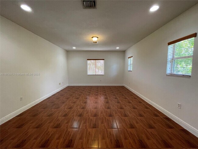 Building Photo - 15810 SW 45th St