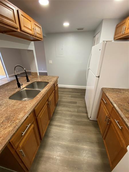 Building Photo - 5668 Blueberry Ct