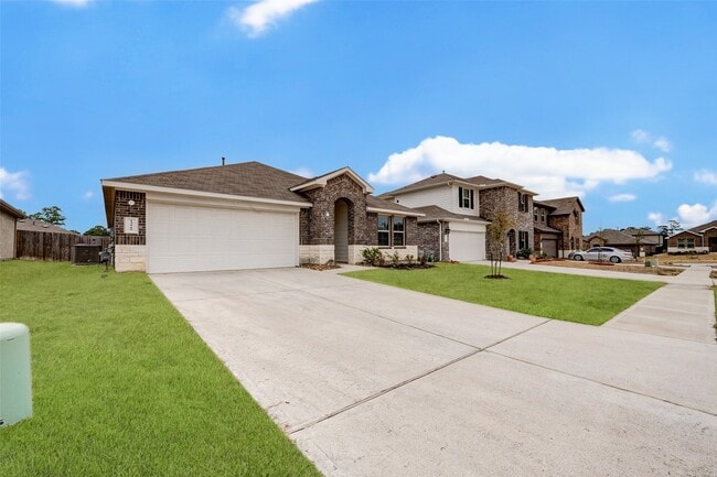 Building Photo - 13989 Leigh Lake Ln