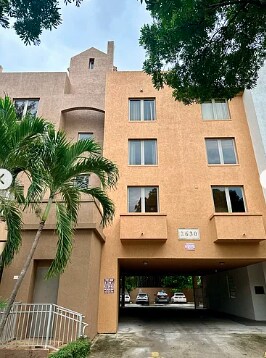 Building Photo - 2630 SW 28th St
