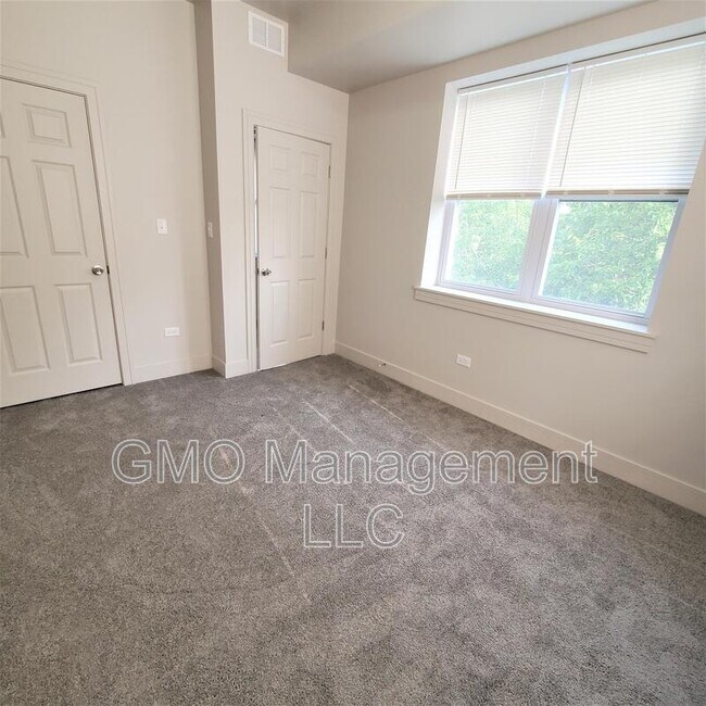 Building Photo - 1511 S Keeler Ave