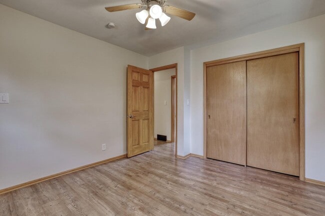 Building Photo - 4465 N 144th St