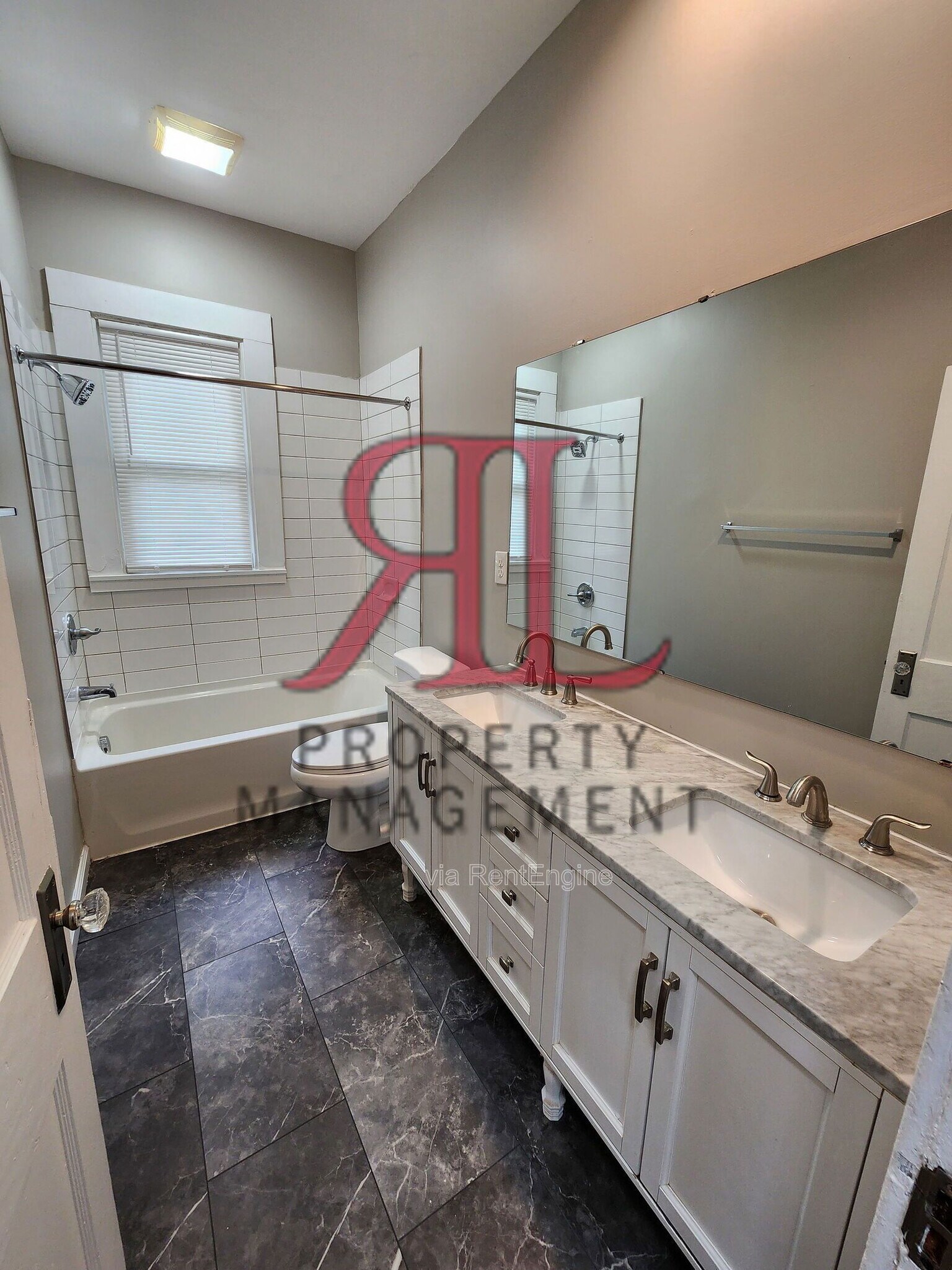 Building Photo - 644 S Champion Ave