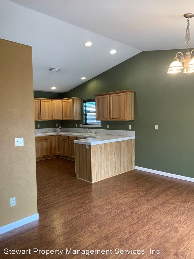 Building Photo - 3 br, 2 bath House - 7229 Ruth Drive