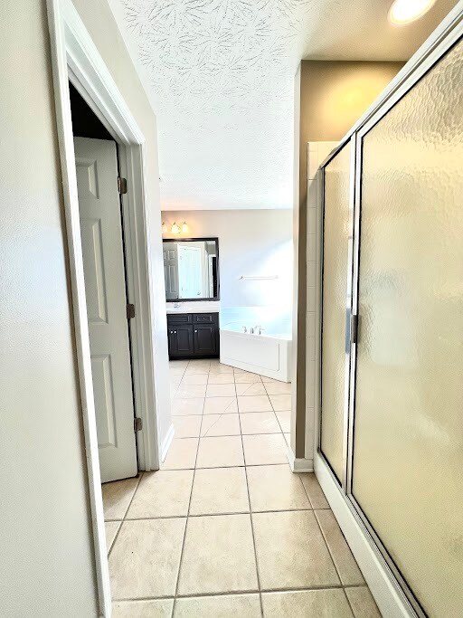 Building Photo - 8087 Santee Ct