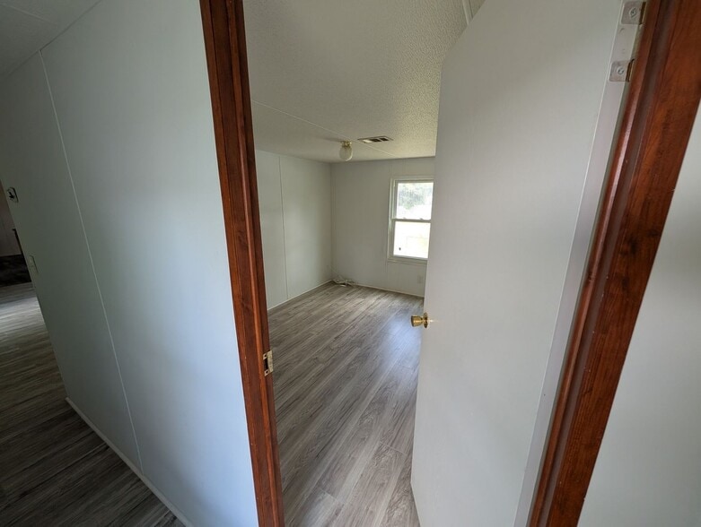 Building Photo - 956 Southern Ave