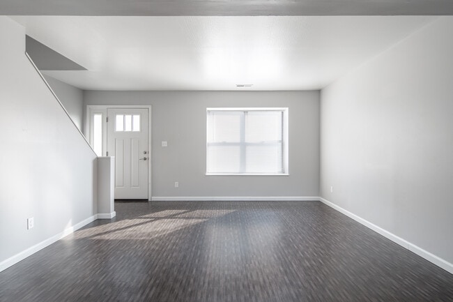 Building Photo - Lexington Village Apartments