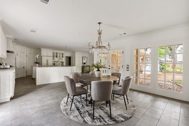 Building Photo - 11739 Wood Ln