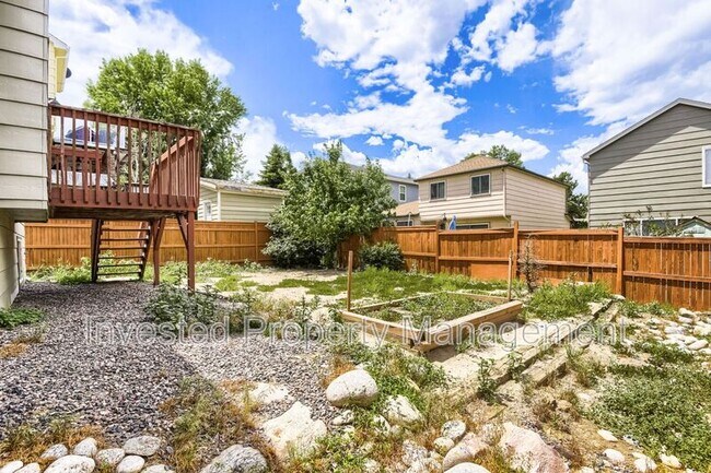 Building Photo - 4849 N Foxtail Dr