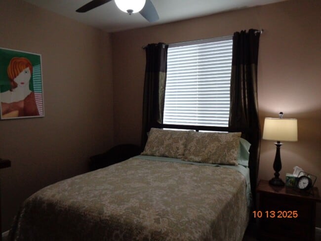 Building Photo - Immaculate One Story Home Offering 1989 sq...