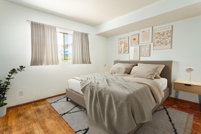 Building Photo - 6352 Clyde Ave