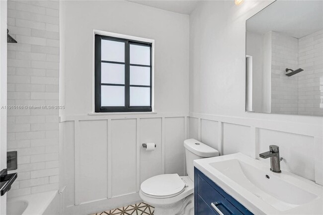 Building Photo - 1951 SW 23rd St